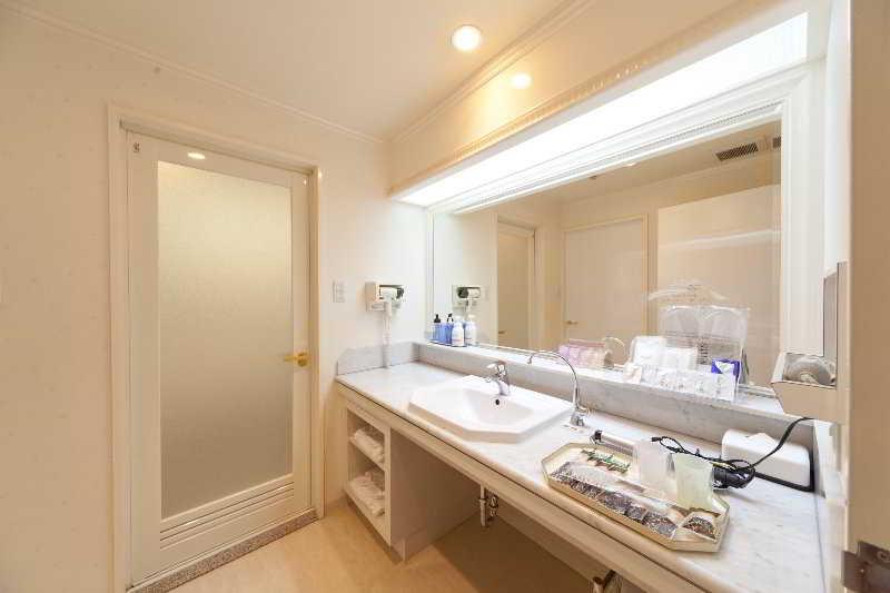 Hotel Fine Garden Juso (Adults Only) Osaka Exterior photo